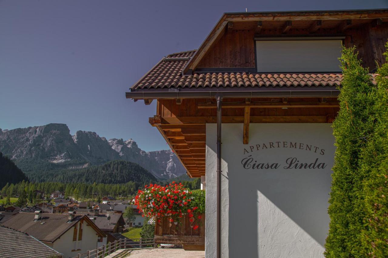 Appartamenti Ciasa Linda San Martino in Badia Extérieur photo